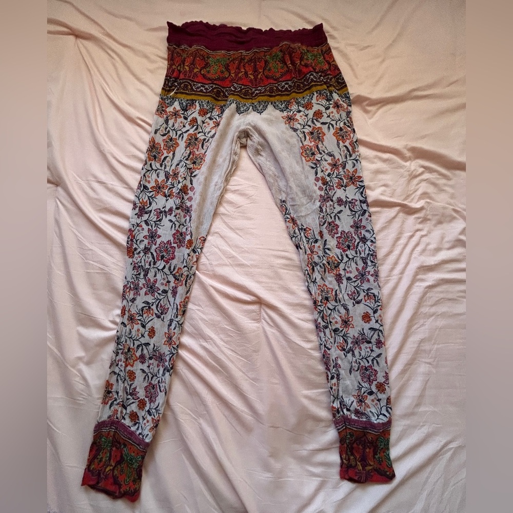 Free People Printed Floral Linen Style Pants in Burgundy Waistband